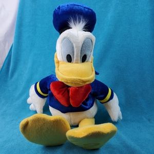 Donald Duck 18" Plush Doll Disney Store Authentic Stuffed Animal